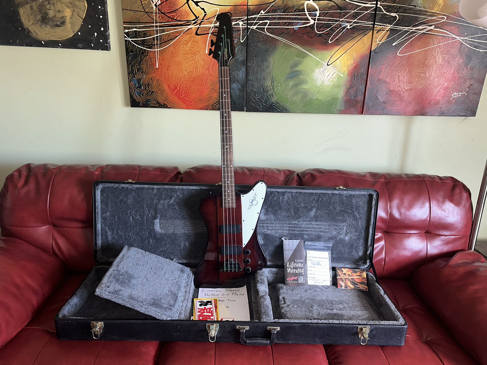 VINTAGE 2004 GIBSON EPIPHONE THUNDERBIRD IV SUNBURST ELECTRIC BASS GUITAR WITH PAPERWORK & FLATWOUND STRINGS & HARD CASE - MADE IN KOREA