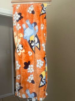 Bluey fall blanket w/ flowers