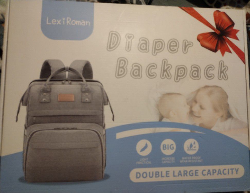 Diaper Bag With Portable And Foldable Crib