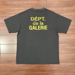 Gallery Dpet. Shirt