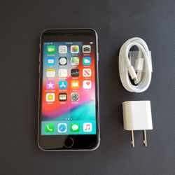 iPhone 6s - UNLOCKED - Like New 