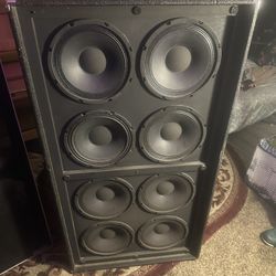 AMPEG SVT-810E Classic 8x10" Live Performance Bass Speaker Cabinet