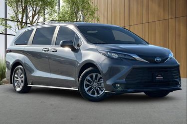 2025 Toyota Sienna