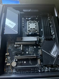MSI motherboard & AMD ryzen 9 7900x 12 Core 24 Thread