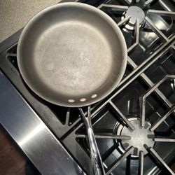 10” Calphalon Commercial Aluminum Fry Pan