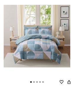 Brand New comforter Set