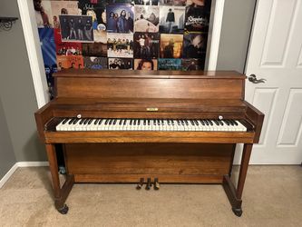Grand Piano