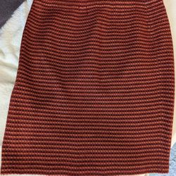 St. John Collection Skirt (Size 12) $500 Vintage Skirt