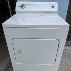 Electric Dryer kenmore 400
