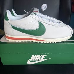 Nike Cortez Stranger Things