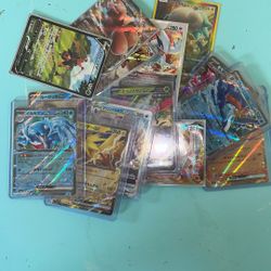Lot Of Pokémon Cards DM for Whole Or Individual 