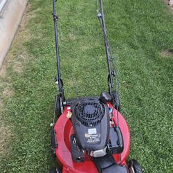 Toro Self-propelled Mower Runs As Is No Warranty Cash Only Price $188.00