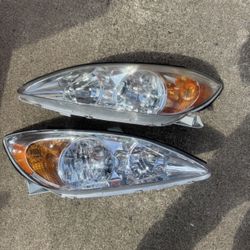 2002-2004 Toyota camry headlights 