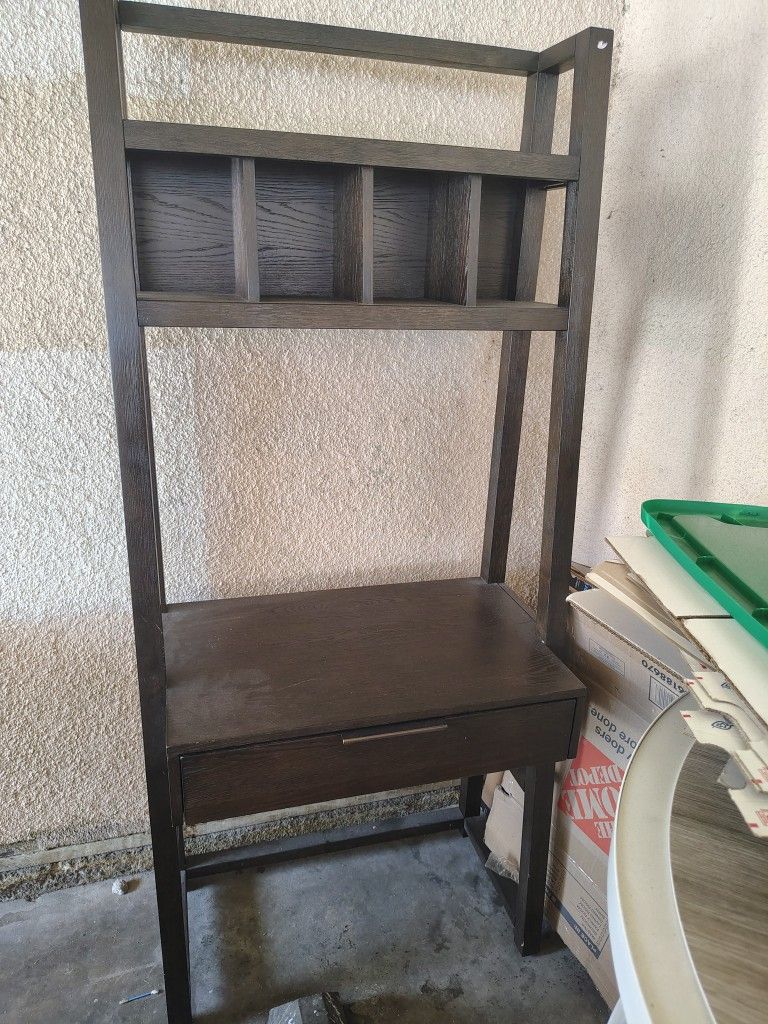 Living Spaces Computer Wall Desk 6 Ft