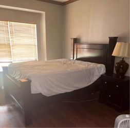 Queen bedroom set (free 55 inch tv with purchase )