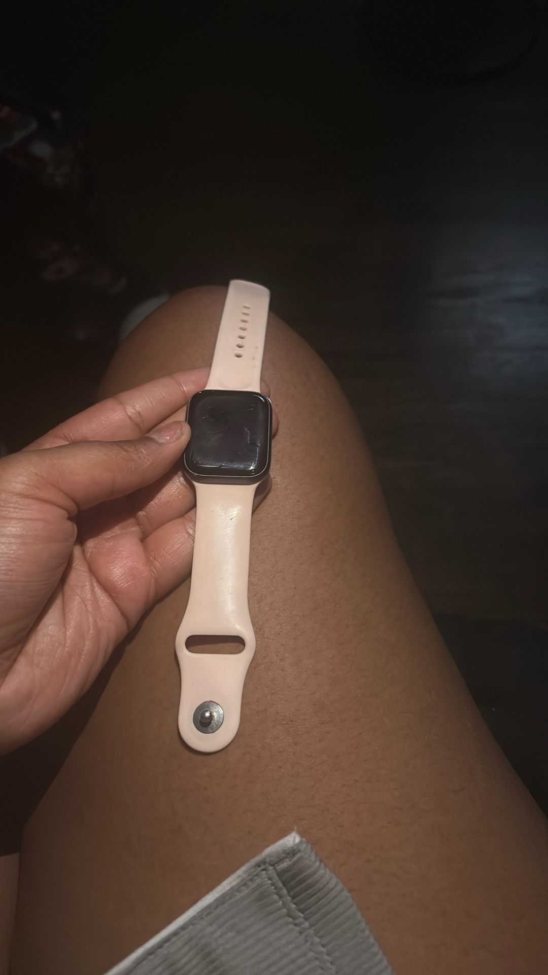 Good Condition Apple Watch Working