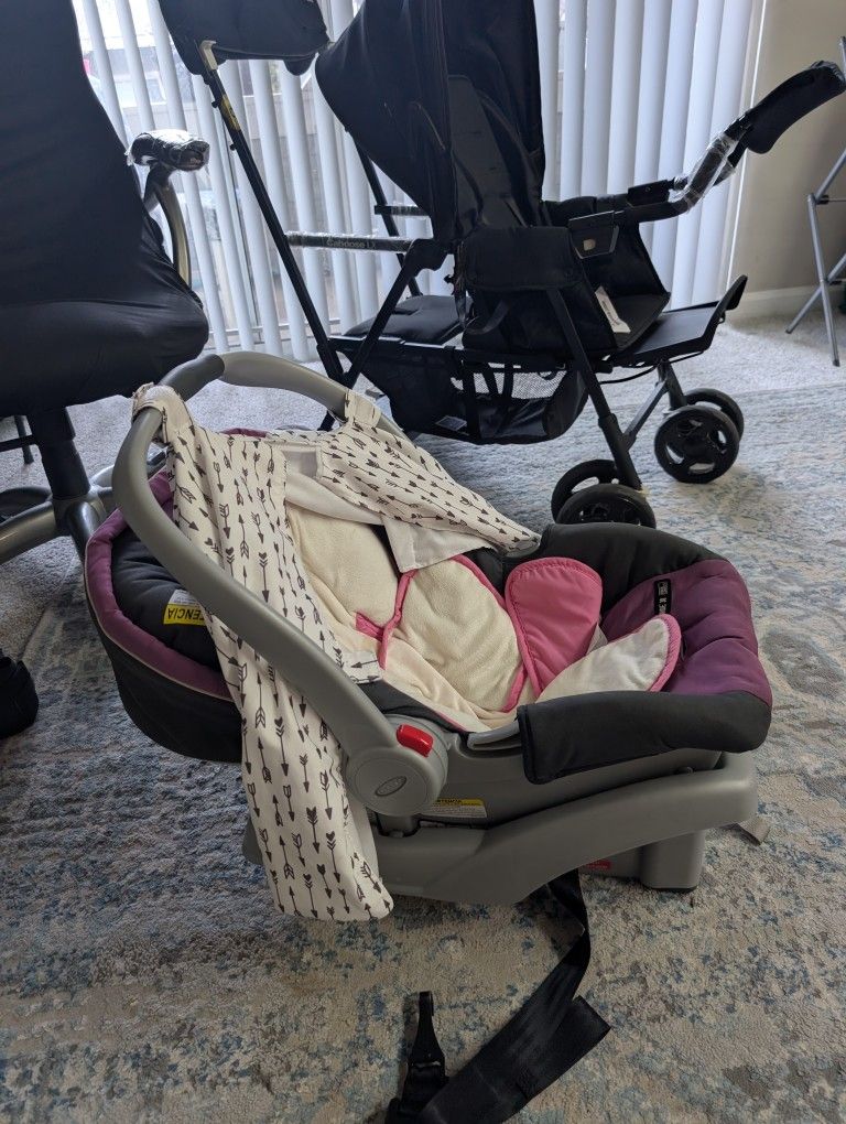 Move Out Sell : Infant Car Seat