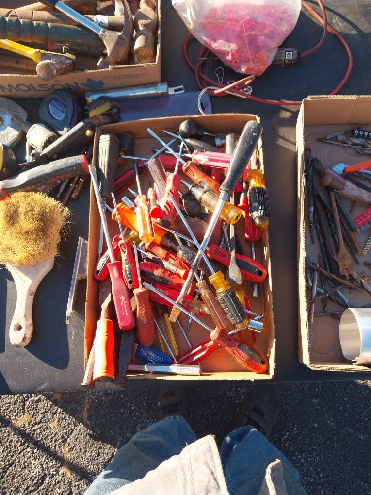Assortment of screwdrivers