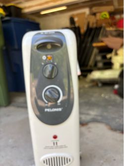 Electric space heater Electric space heater