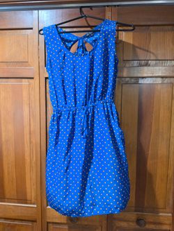 Gator dress size small