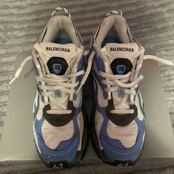 balenciaga runners