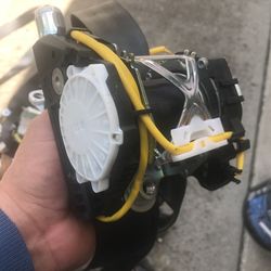 Seat Belt And Auto Parts 