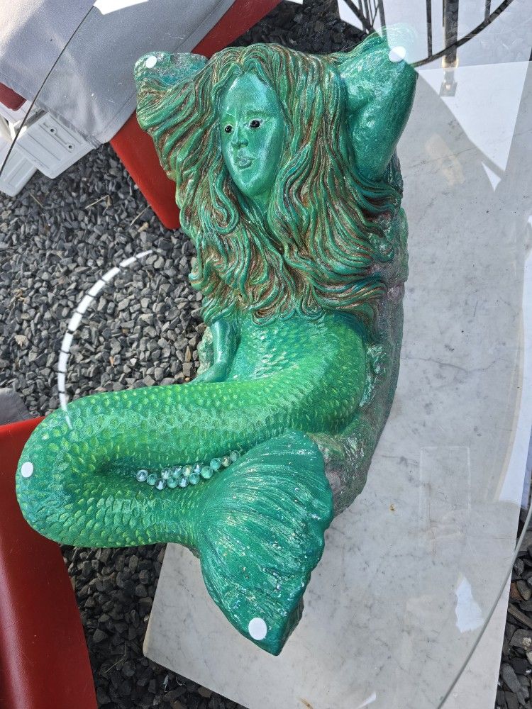 Mermaid Table Unique