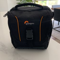 Lowepro Camera Bag - SH 140 II