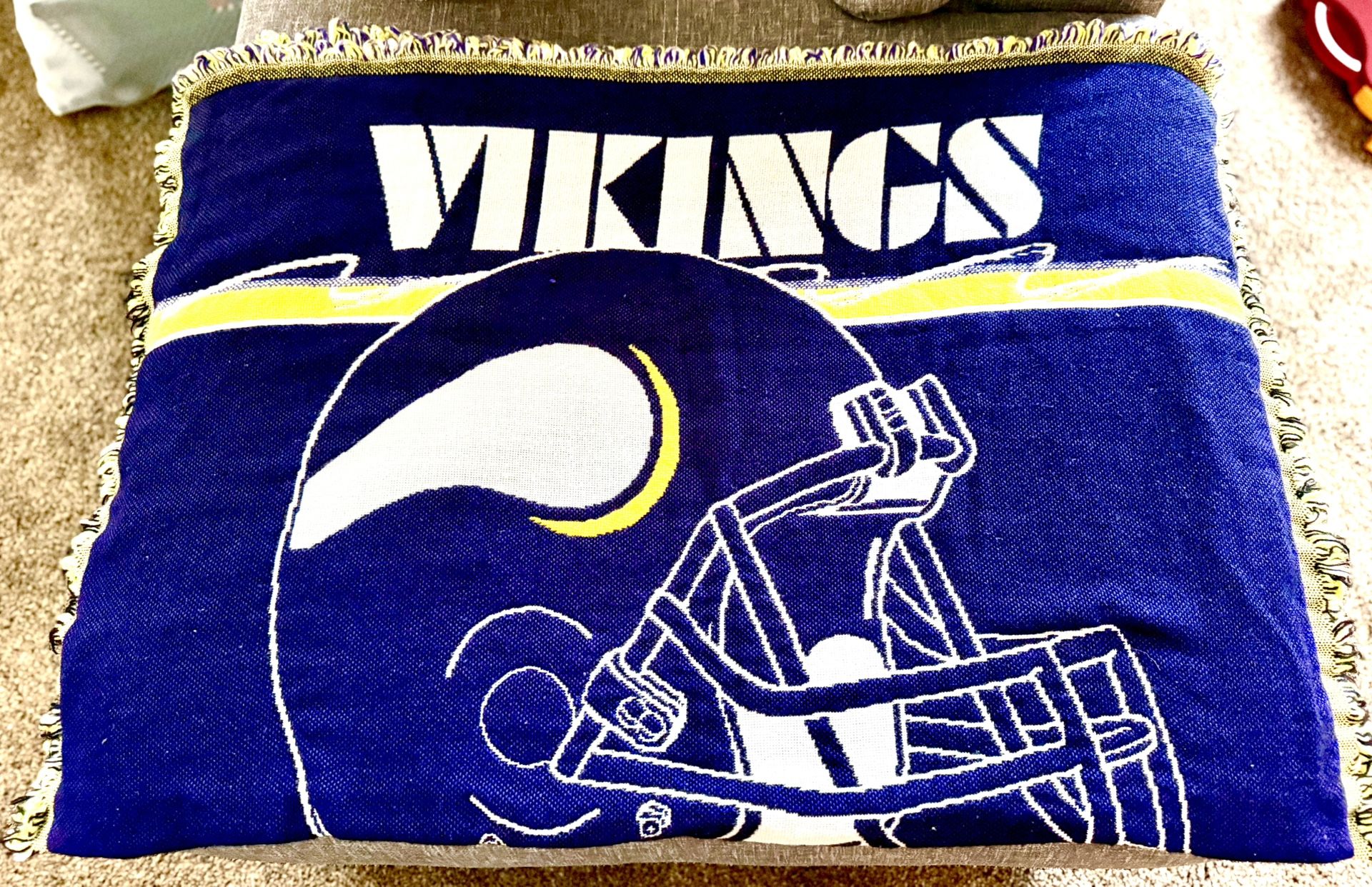 MINNESOTA VIKINGS BUNDLE. ALL NEW ITEMS.