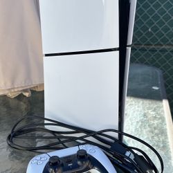 PlayStation 5 Slim 1TB 