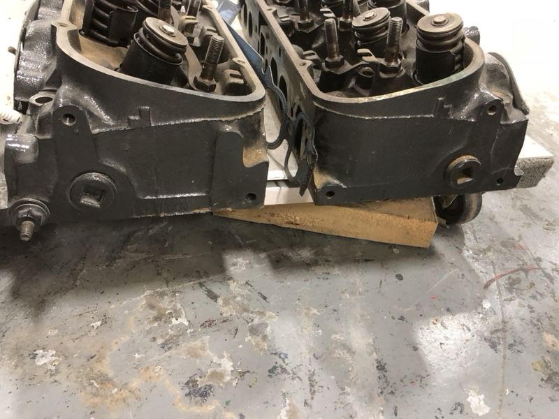 1987 heads Chevy 454 mark IV motor