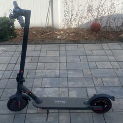 𝐄𝐥𝐞𝐜𝐭𝐫𝐢𝐜 𝐒𝐜𝐨𝐨𝐭𝐞𝐫 