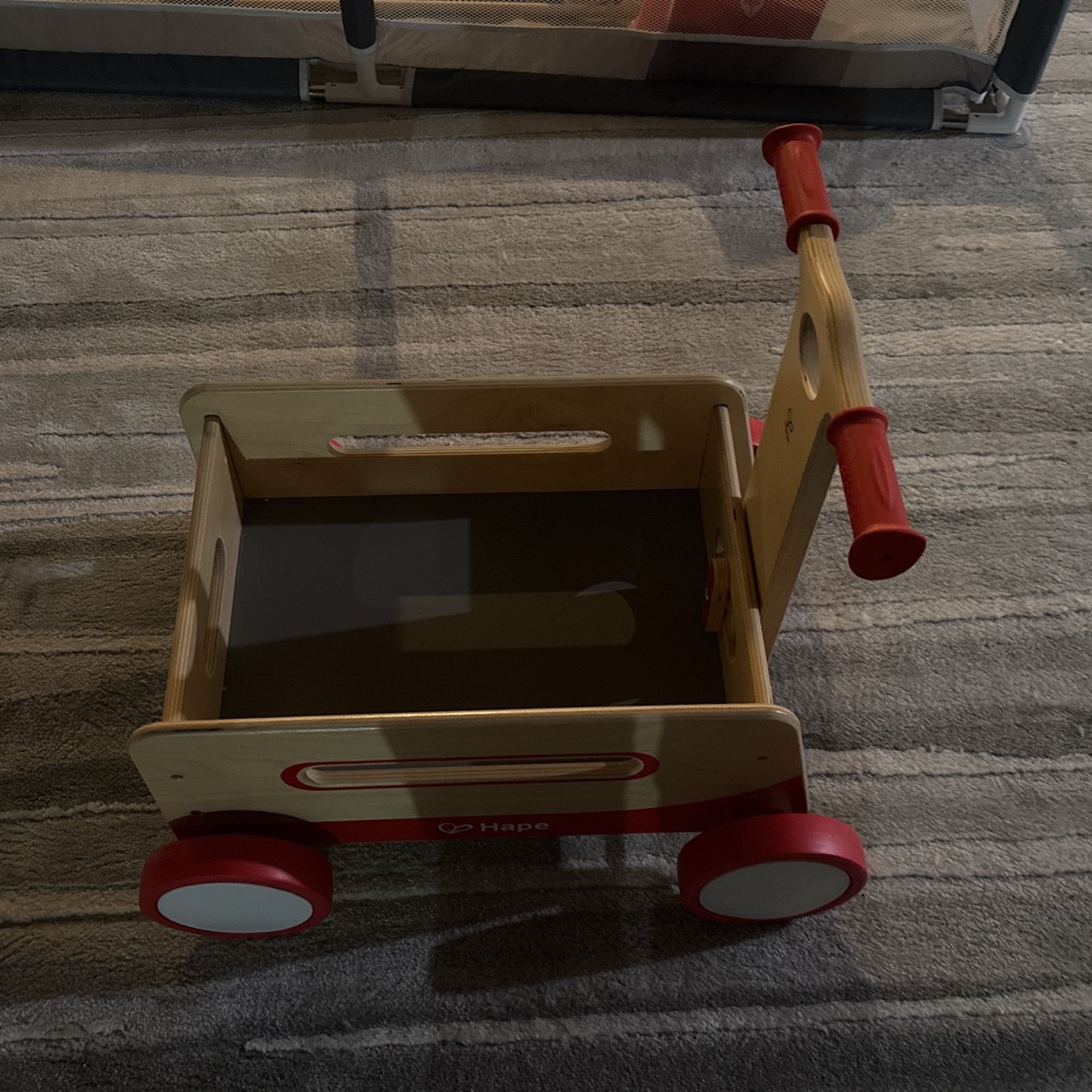 Hape Kids Wooden Wagon