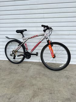 GT Men’s Mountain Bike