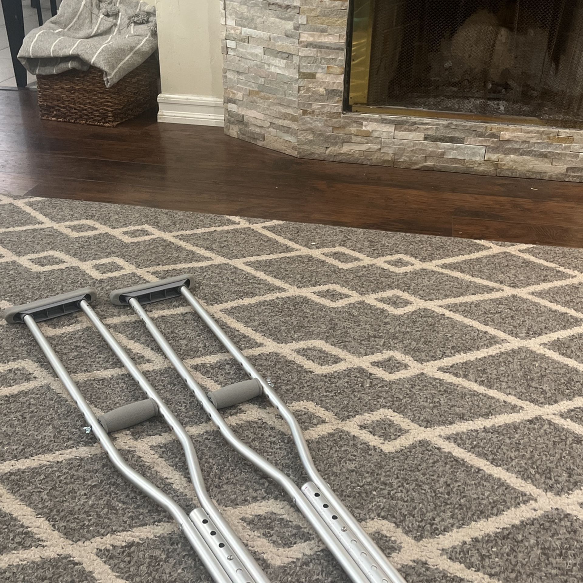 Crutches
