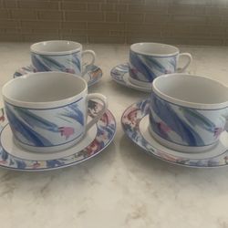 Gorgeous coffee/tea Set For 4. 