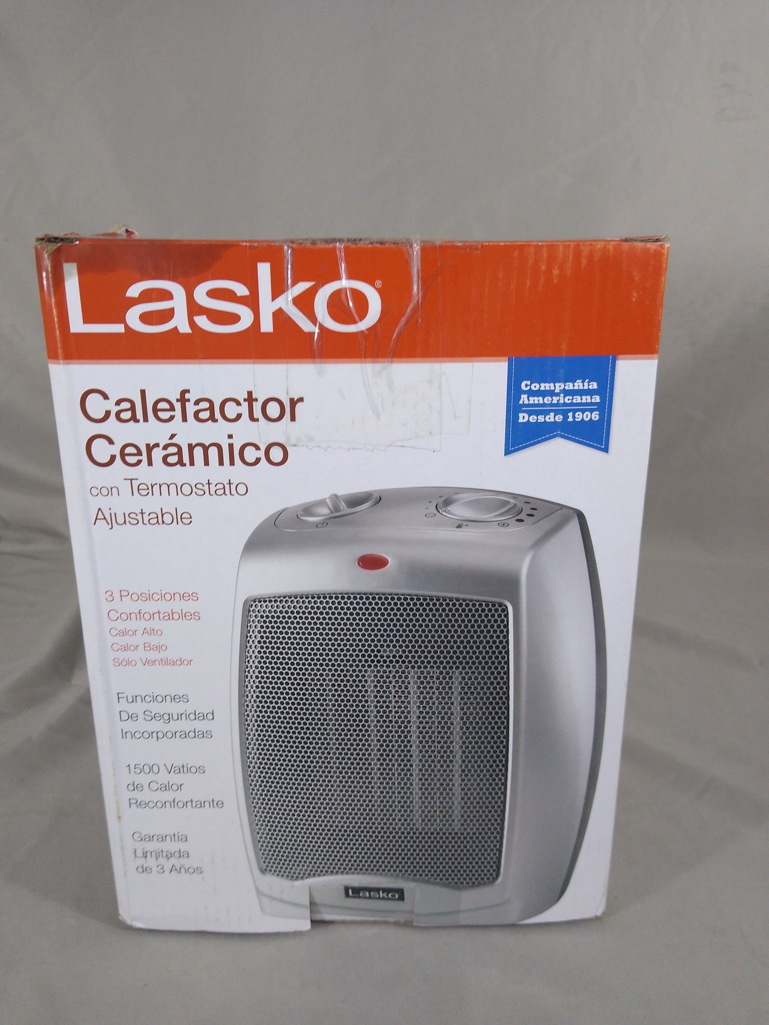 Lasko 754200 Ceramic Heater w/ Adjustable Thermostat 1500W