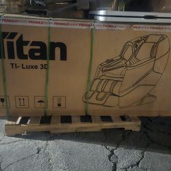 Titan TI-Luxe 3D Massage Chair