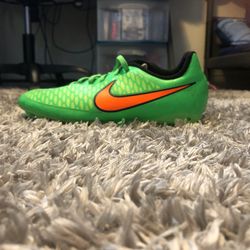 Nike Magista Soccer Shoes