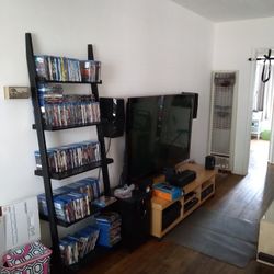 Woos 5-shelf Ladder Bookcase With Open Back