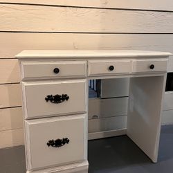 Cute Small White Vintage Desk/Vanity 