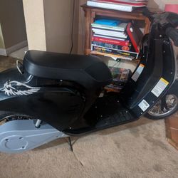 Hyper 24v Moped