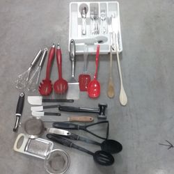 Kitchen miscellaneous.