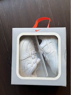 New Nike Air Force 1 baby Crib, first person that brings $20 take it price is firm Costa Mesa