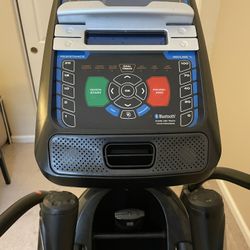 Elliptical E616 Precision Path Like New