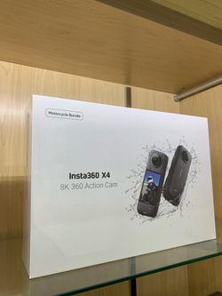Insta360 X4 Motorcycle Bundle