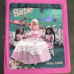 BARBIE CASE