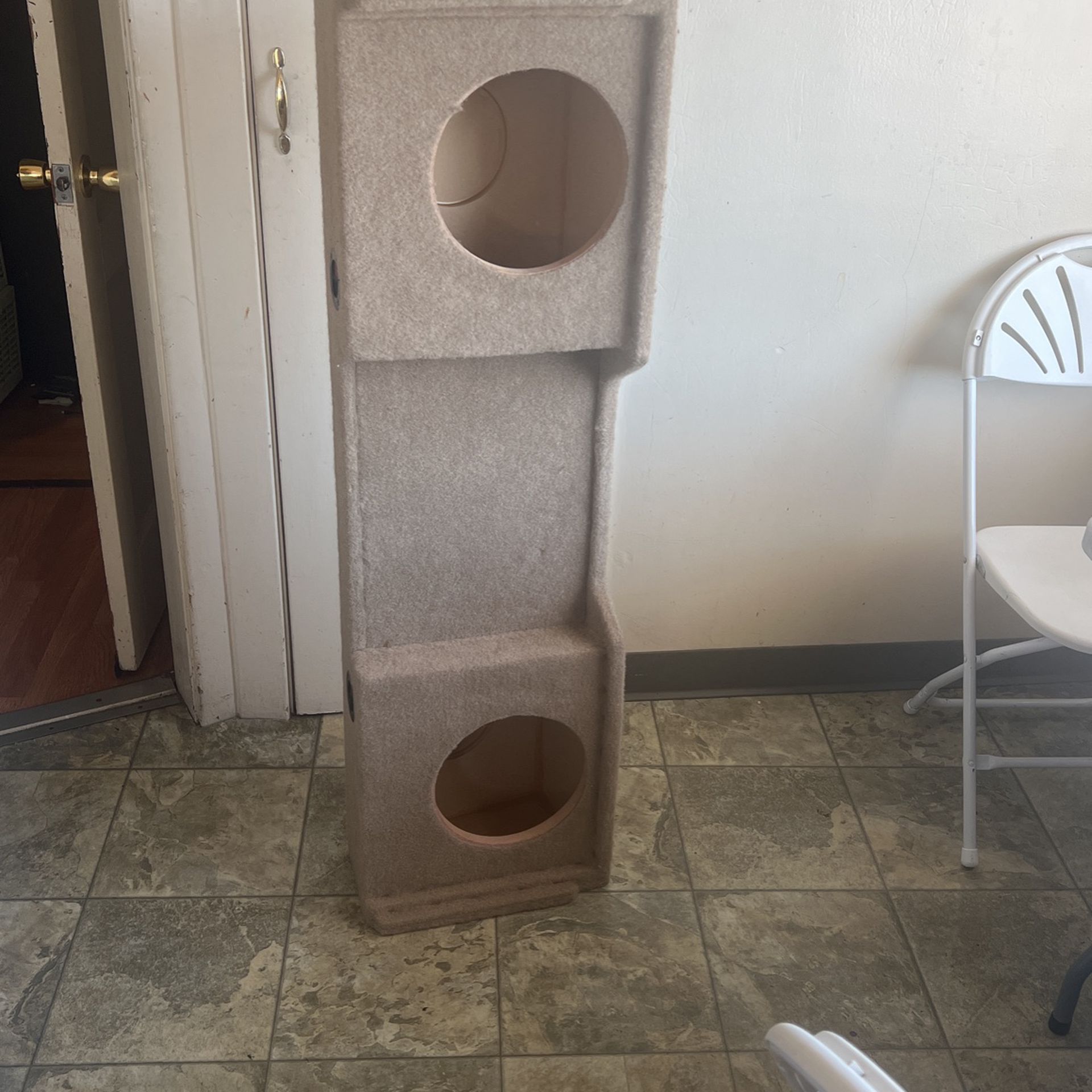 Box  Speakers