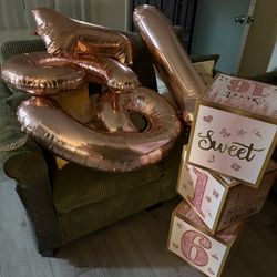 Free Sweet 16 Balloons And Boxes And Tiara