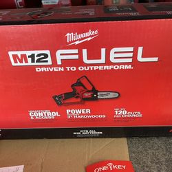 MILWAUKEE M12 FUEL 6” HATCHET  PRUNINNG  SAW  2527-20  (( TOOL  ONLY ))